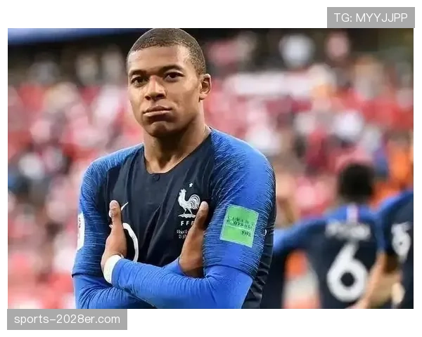 姆巴佩仅靠速度？解析其终结手段与战术定位的深层逻辑